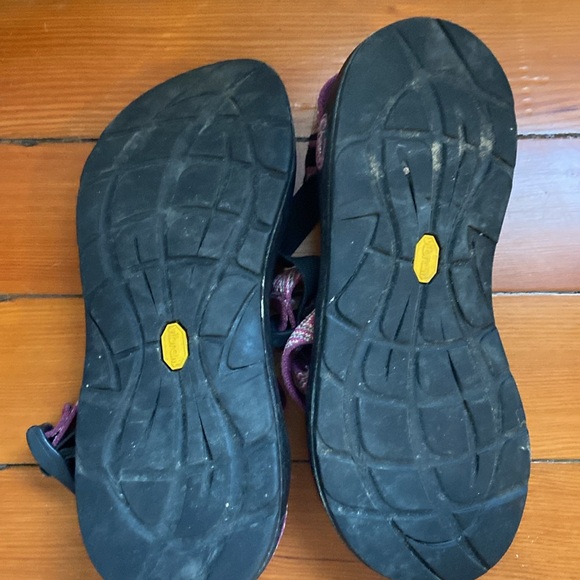 Chacos - Picture 3 of 3